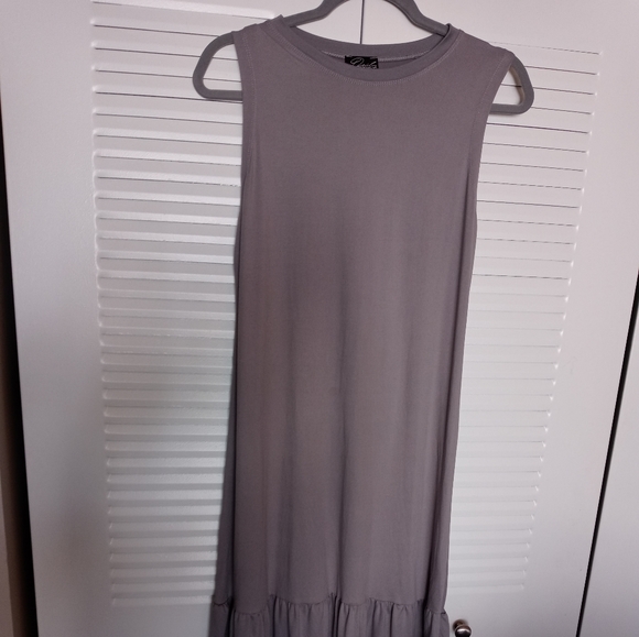 Women's daily collection - Picture 1 of 5